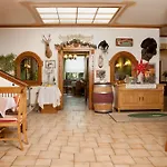 Hubertushof Fromwald Inn Bad Fischau