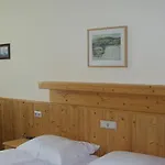 Hubertushof Fromwald Inn Bad Fischau