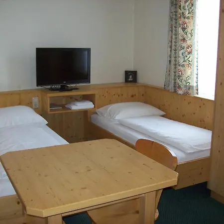 Hubertushof Fromwald Und Мини-отель 3*