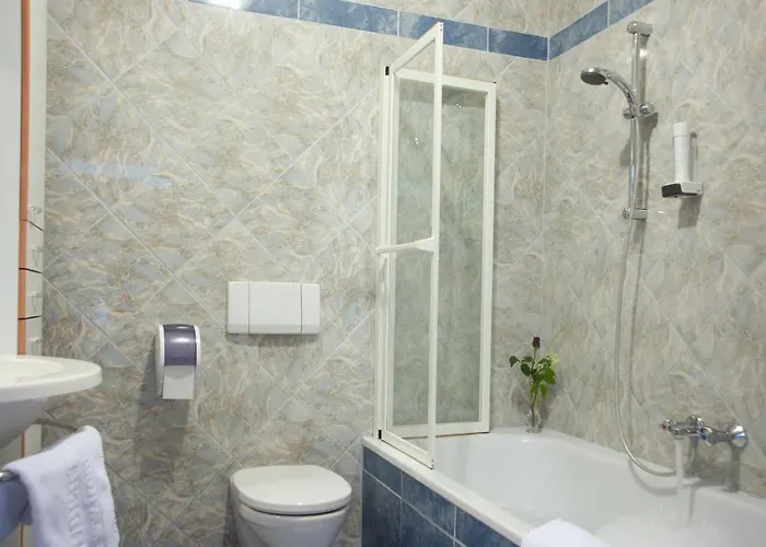 Inn Hubertushof Fromwald 3*